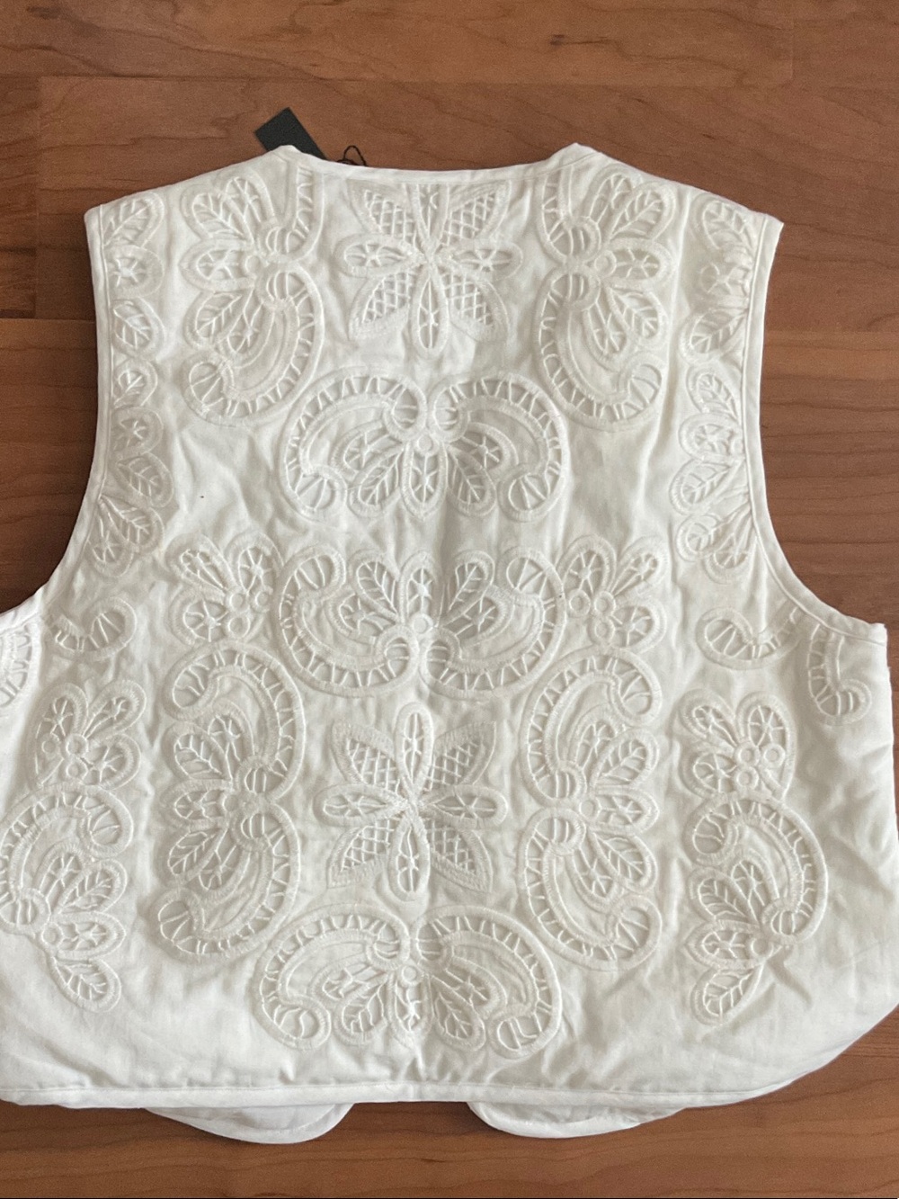 Elie Tahari White Embroidered Tie-Front Vest-Small-NWT - Picture 7 of 10